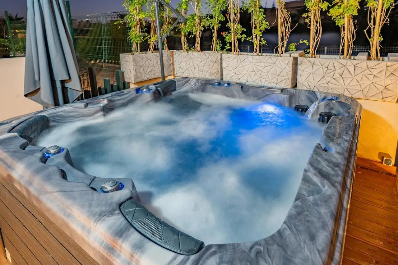 Διαμέρισμα Mrevasion Elegant Luxury Stays In The Center Of Marrakech Μαρακές